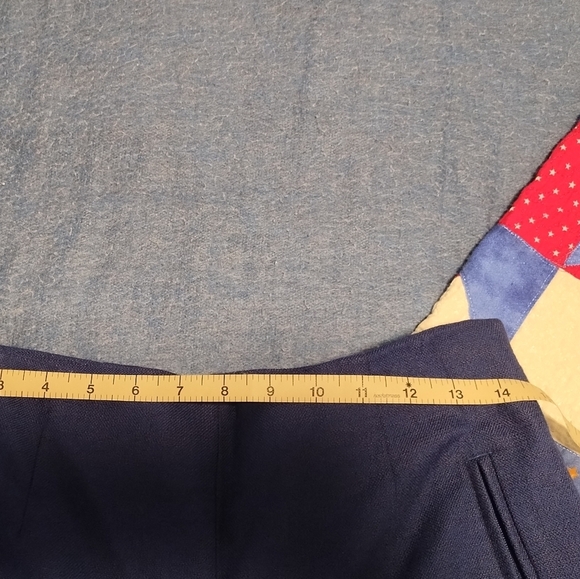 Club Monaco Blue Capri Pants - Picture 9 of 10